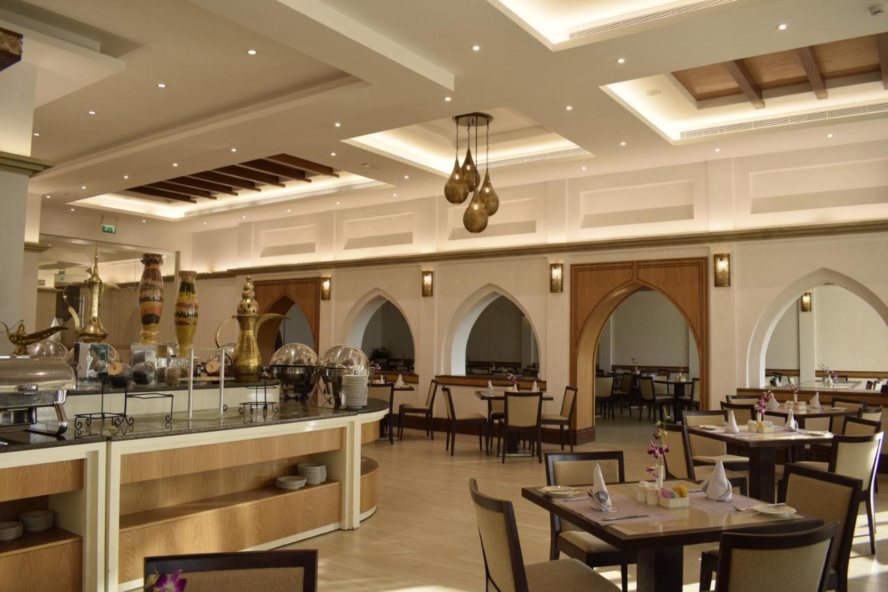 Lou'Lou'A Beach Resort Sharjah Exterior foto